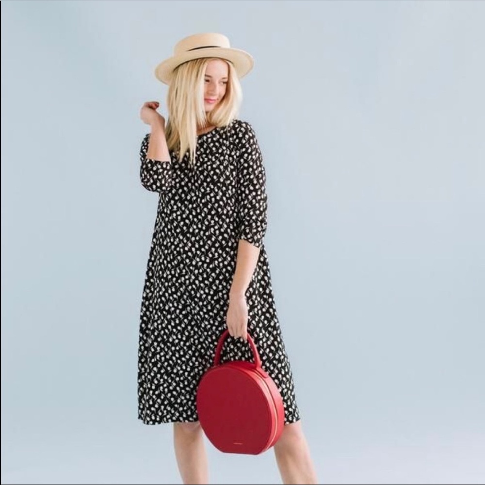 Sonnet James • Black Floral knee length Dress - Lightweight 3/4 Sleeve